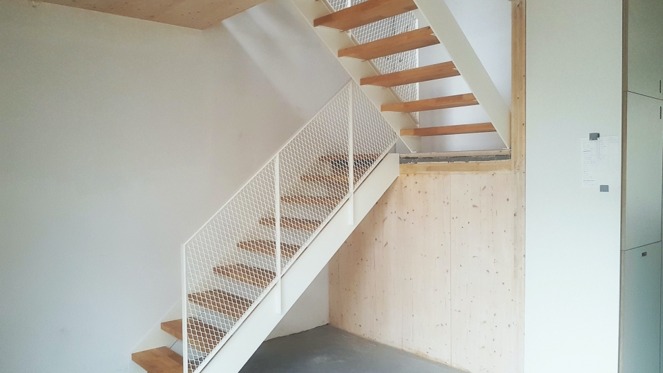 Op maat gemaakte trap en leuning